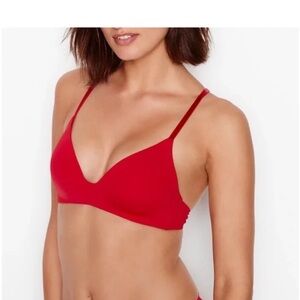 Victoria's Secret Bold Red wireless T shirt bra